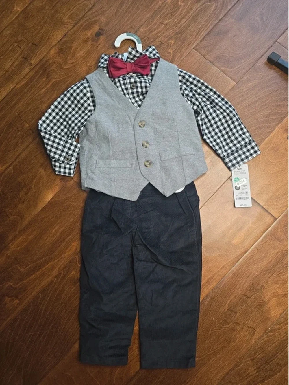 12m brand new suit from carter's item 294G5